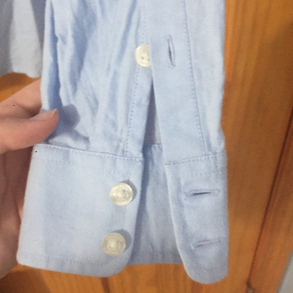 Vineyard Vines Button Up - image 6